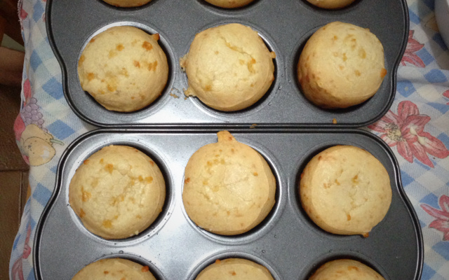 Pão de Queijo com Creme de Leite