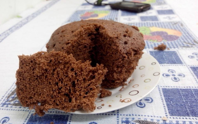 Bolo de chocolate na caneca