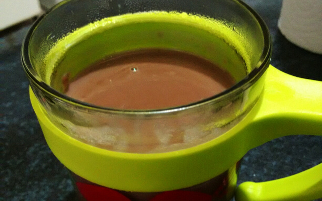 Chocolate quente simples para Inverno