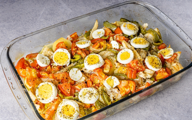 Salada de bacalhau na air fryer