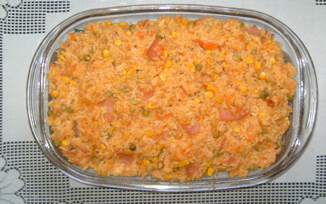 Arroz de forno colorido