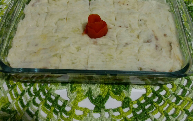 Purê de Inhame com batata e carne moída