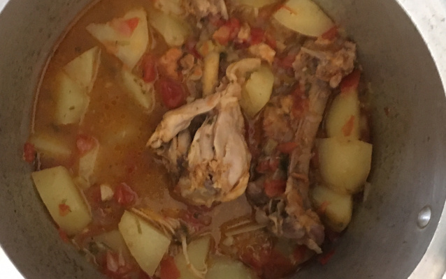 Frango com batata salsa