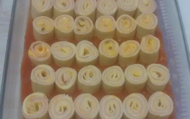 Caneloni de Presunto e Queijo ao molho