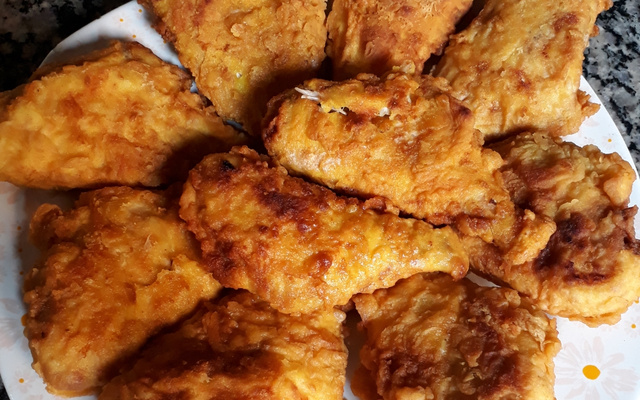Peixe porquinho frito com limão
