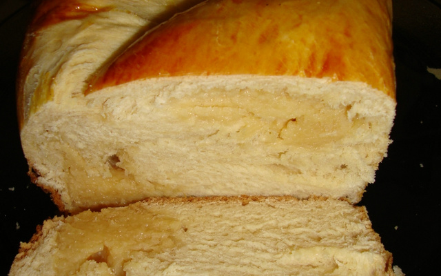 Pão doce de leite condensado