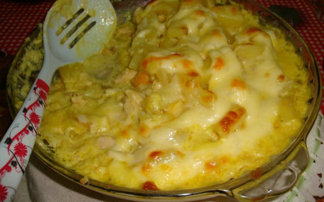 Frango com catupiry e curry