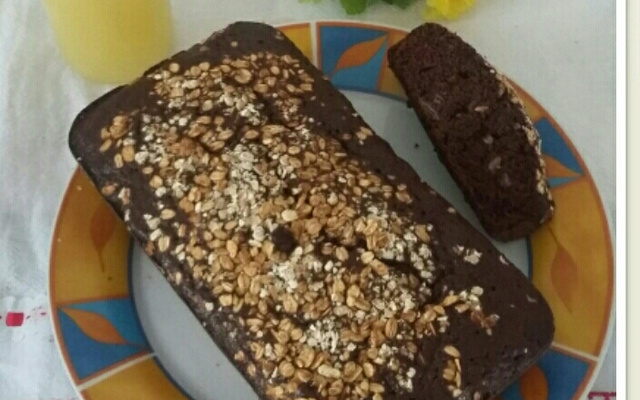 Bolo de banana com chocolate fitness