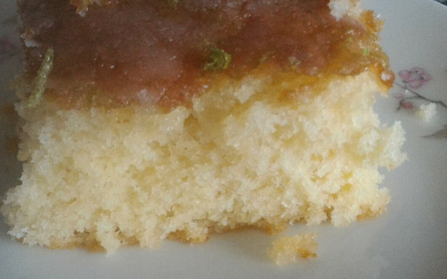 Bolo de limão