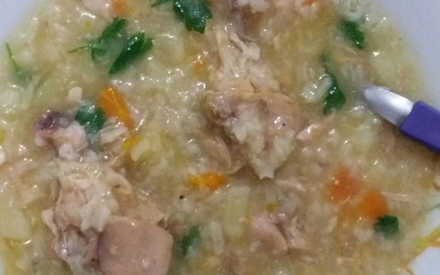 Canja de galinha rápida