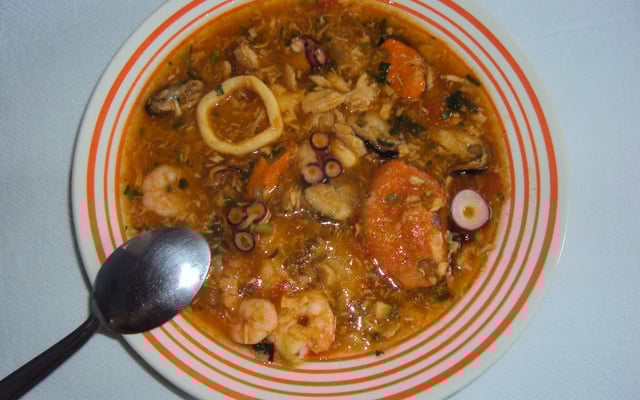 Sopa de frutos do mar