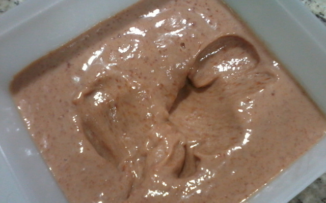 Sobremesa rápida e deliciosa com doce de goiaba