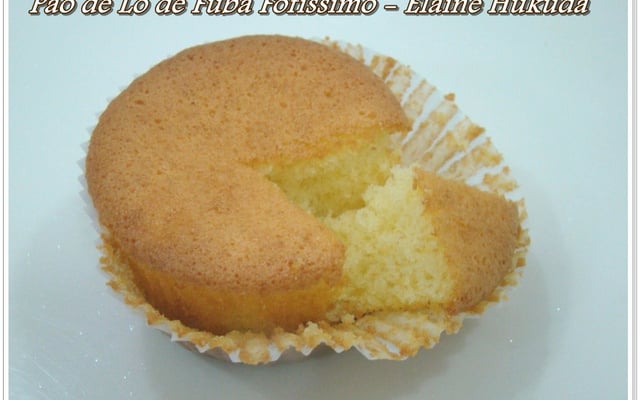 Pão de ló de fubá fofíssimo