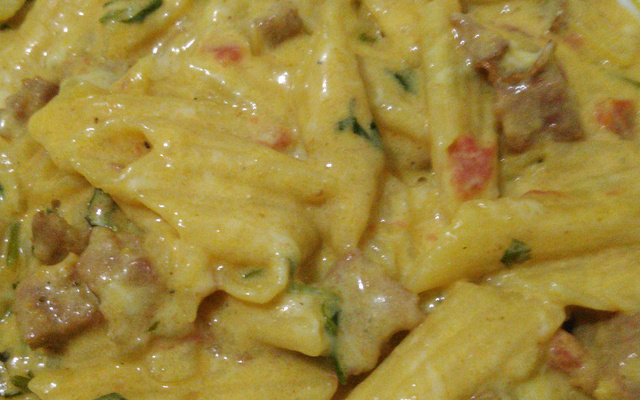 Macarrão com calabresa