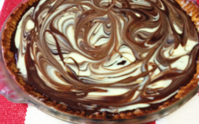 Torta trufada de leite ninho