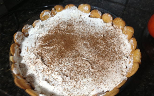 Charlote de chocolate com biscoito