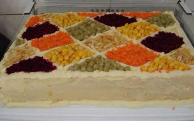 Torta de frango com pão de forma