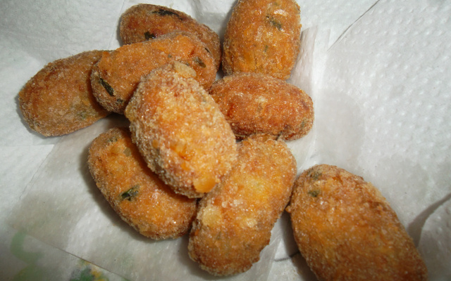 Croquete de atum simples
