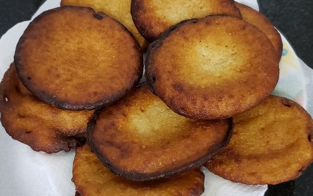 Bolo de Arroz (Orelha de Macaco) 