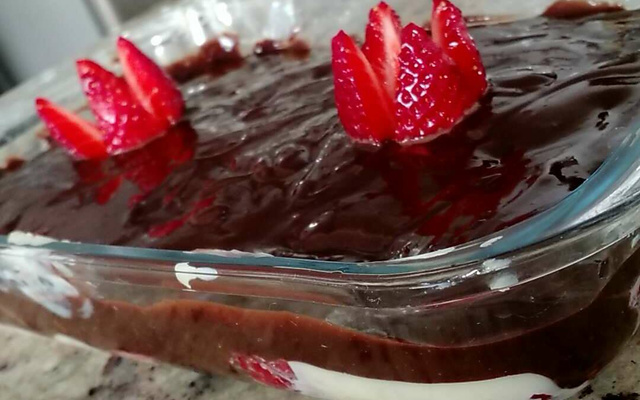 Bombom aberto de morango