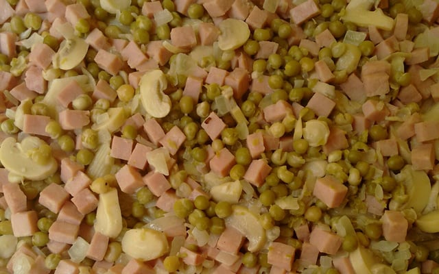 Penne ao molho parisiense