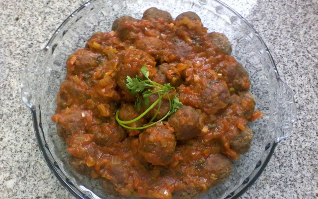 Almôndegas à portuguesa