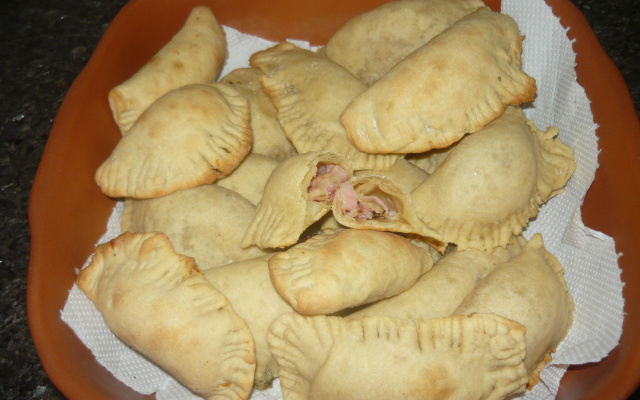 Pastelzinho assado prático