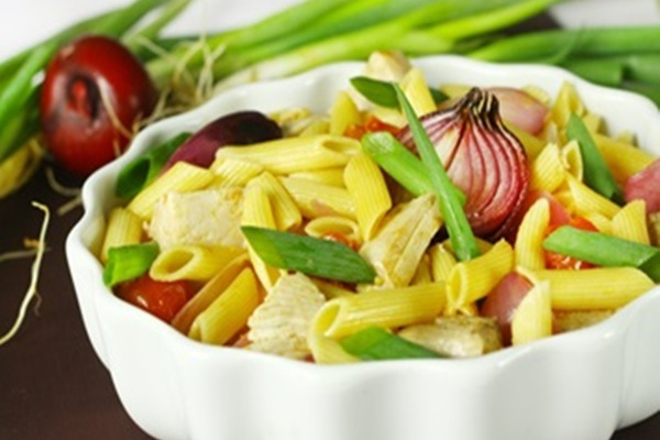 Macarrão com atum fresco