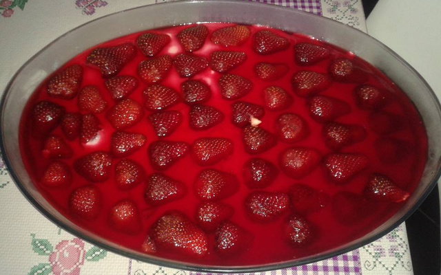 Pavê gelado de morango