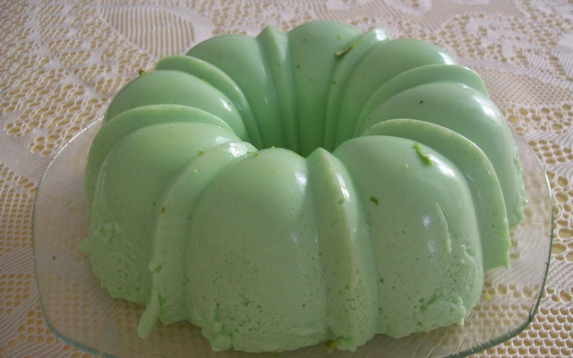 Pudim gelado de limão