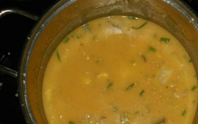 Peixe ao molho de leite de coco