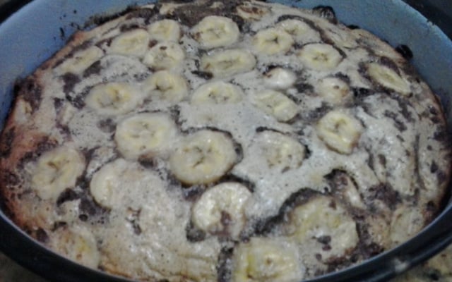 Bolo de chocolate com banana