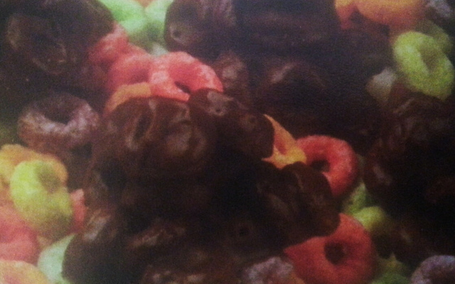 Bombom de cereal colorido