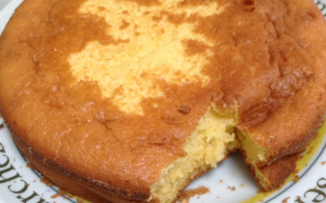 Bolo pão-de-ló de Laranjá