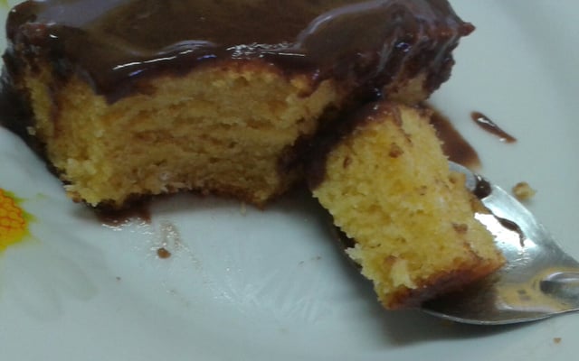 Bolo de cenoura crua