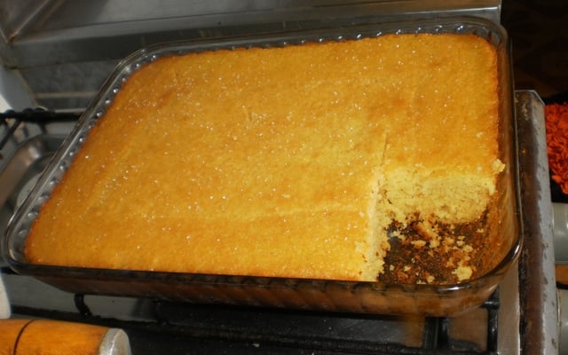 Bolo de fubá cremoso