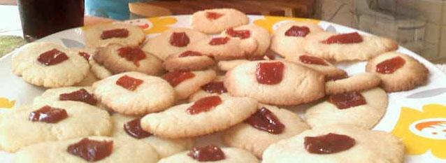 Biscoitinhos com goiabada