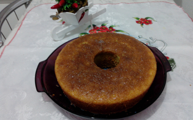 Bolo de fubá com erva - doce