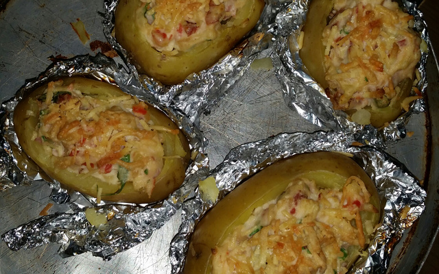 Batata assada com bacon