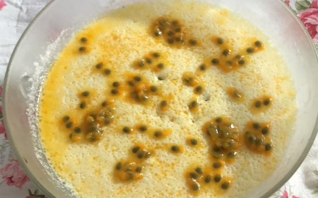 Mousse de leite condensado com coco queimado