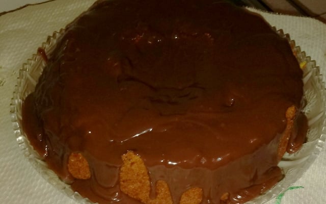 Bolo de cenoura com brigadeiro