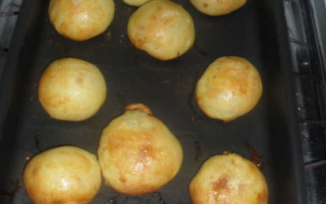 Pão de batata recheado