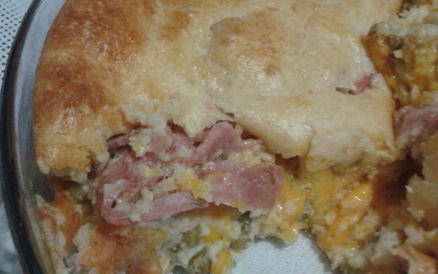 Torta salgada de presunto e queijo