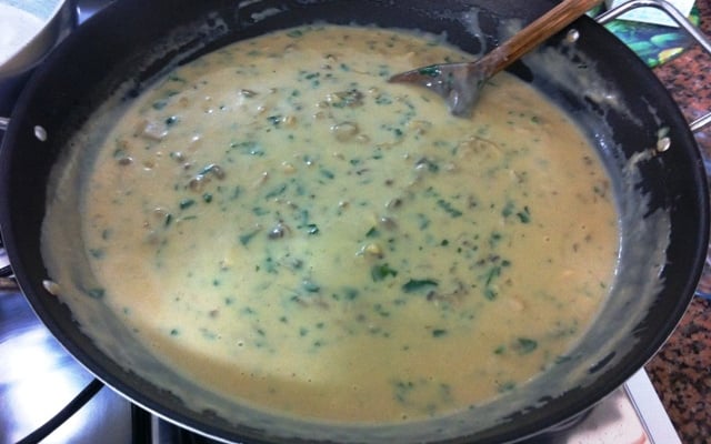 Shimeji ao molho branco do Caniato