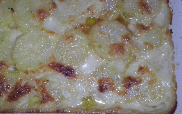 Batata gratinada com atum