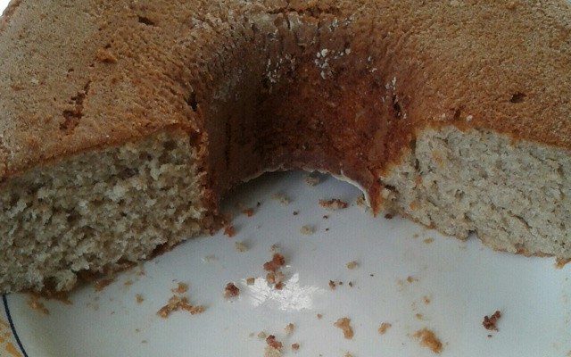 Bolo integral de banana com aveia