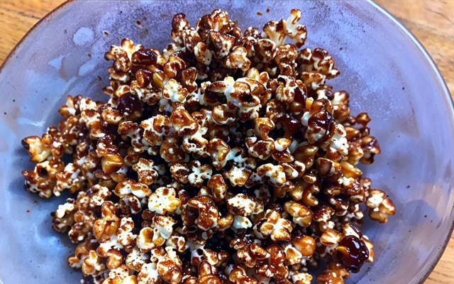 Pipoca doce caramelada