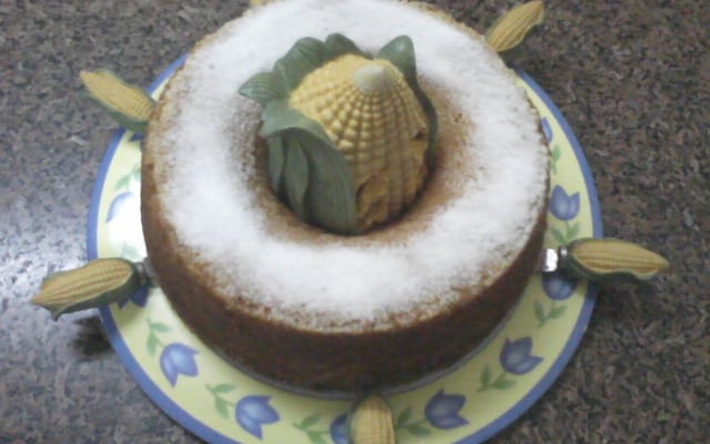 Bolo pamonha cremoso