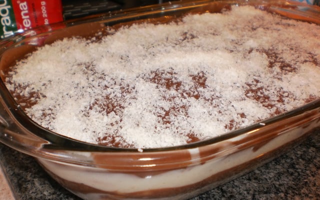 Pudim assado de pão francês