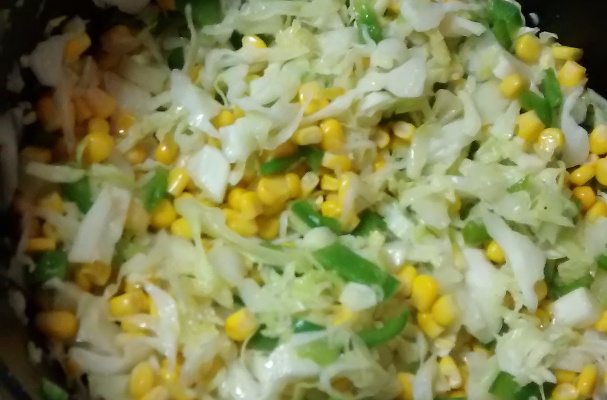 Refogado de repolho ao alho e azeite